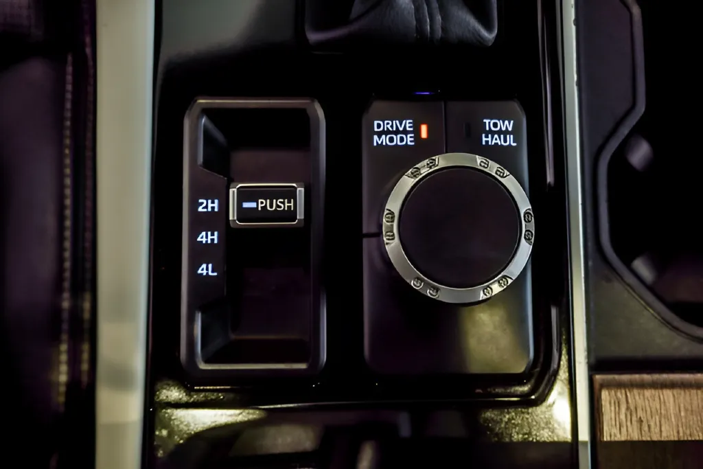 2022 Toyota Tundra Hybrid Capstone, photo 16