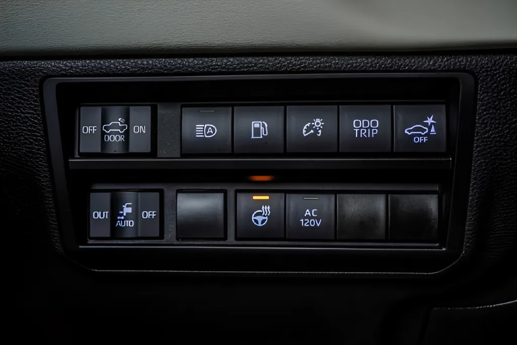 2022 Toyota Tundra Hybrid Capstone, photo 18