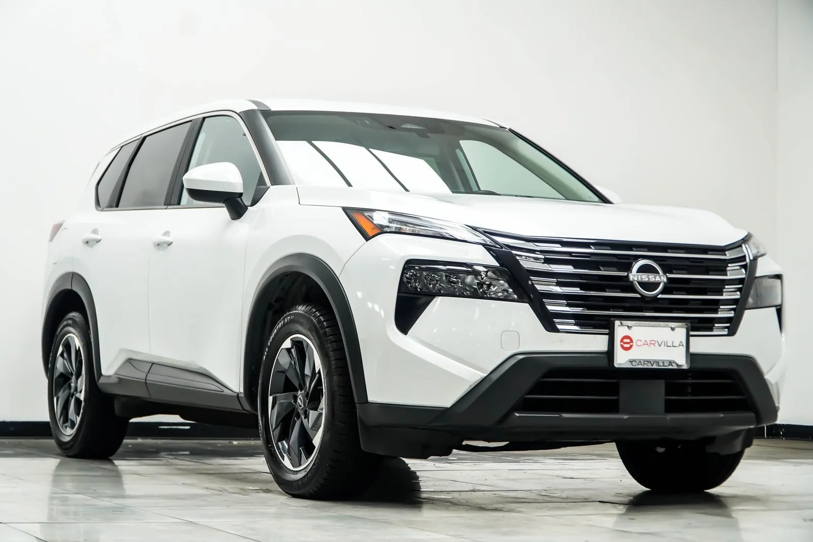 2025 Nissan Rogue SV, photo 3