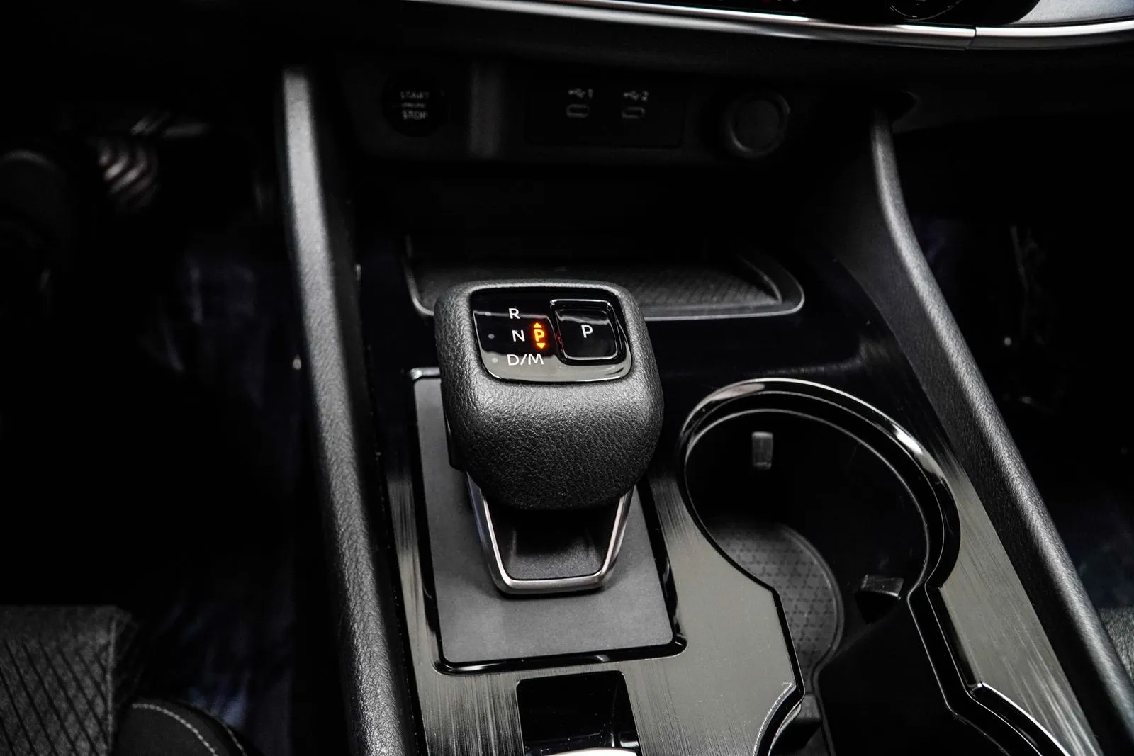 2025 Nissan Rogue SV, photo 20