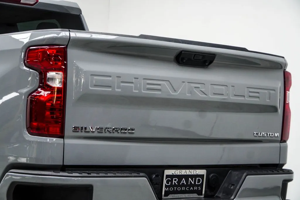 2025 Chevrolet Silverado 1500 Custom, photo 12
