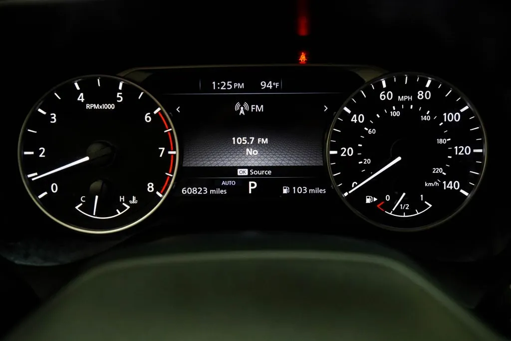 2025 Nissan Rogue SV, photo 31