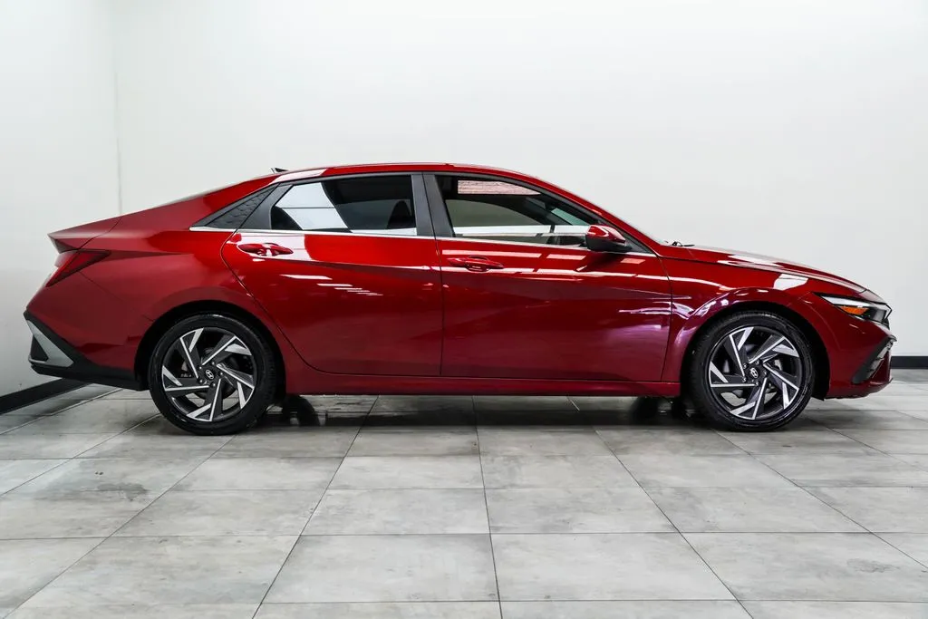 2024 Hyundai Elantra SEL, photo 6