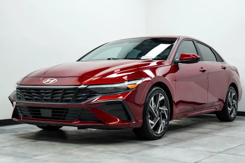 2024 Hyundai Elantra SEL, photo 8