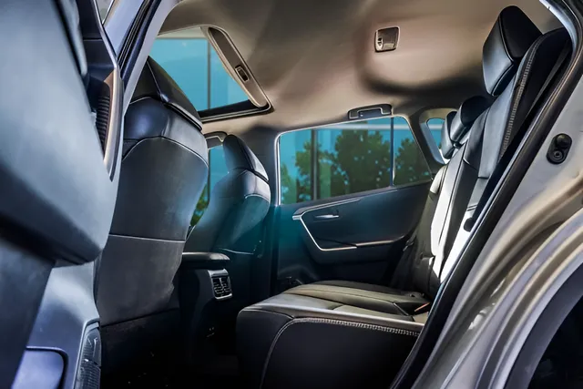 2019 Toyota RAV4 Limited, photo 33