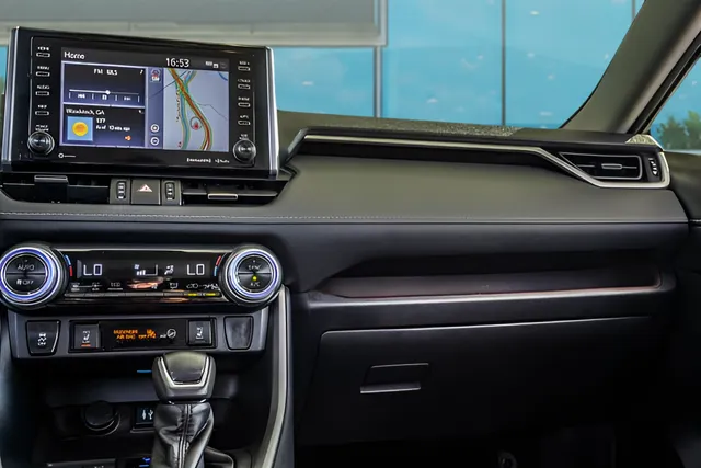 2019 Toyota RAV4 Limited, photo 14