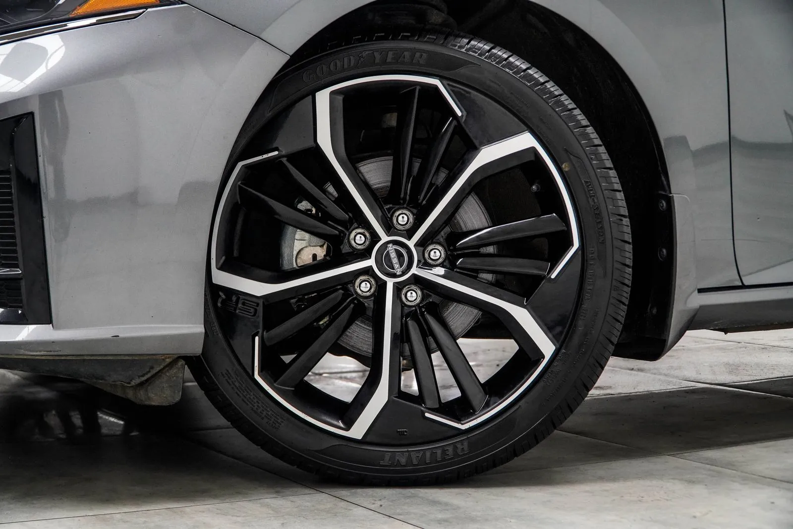 2023 Nissan Altima 2.5 SR, photo 5