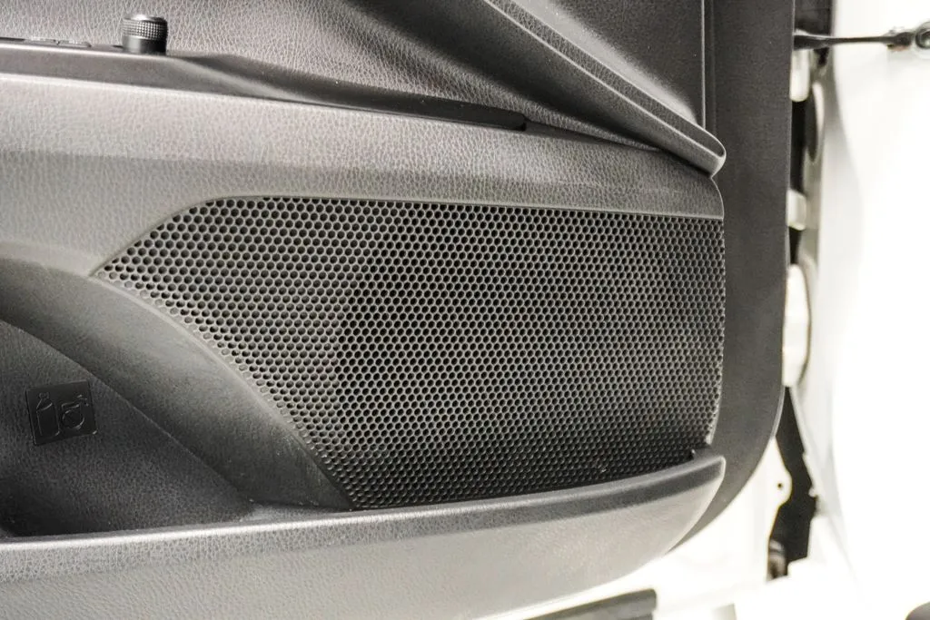 2025 Toyota Camry LE, photo 15