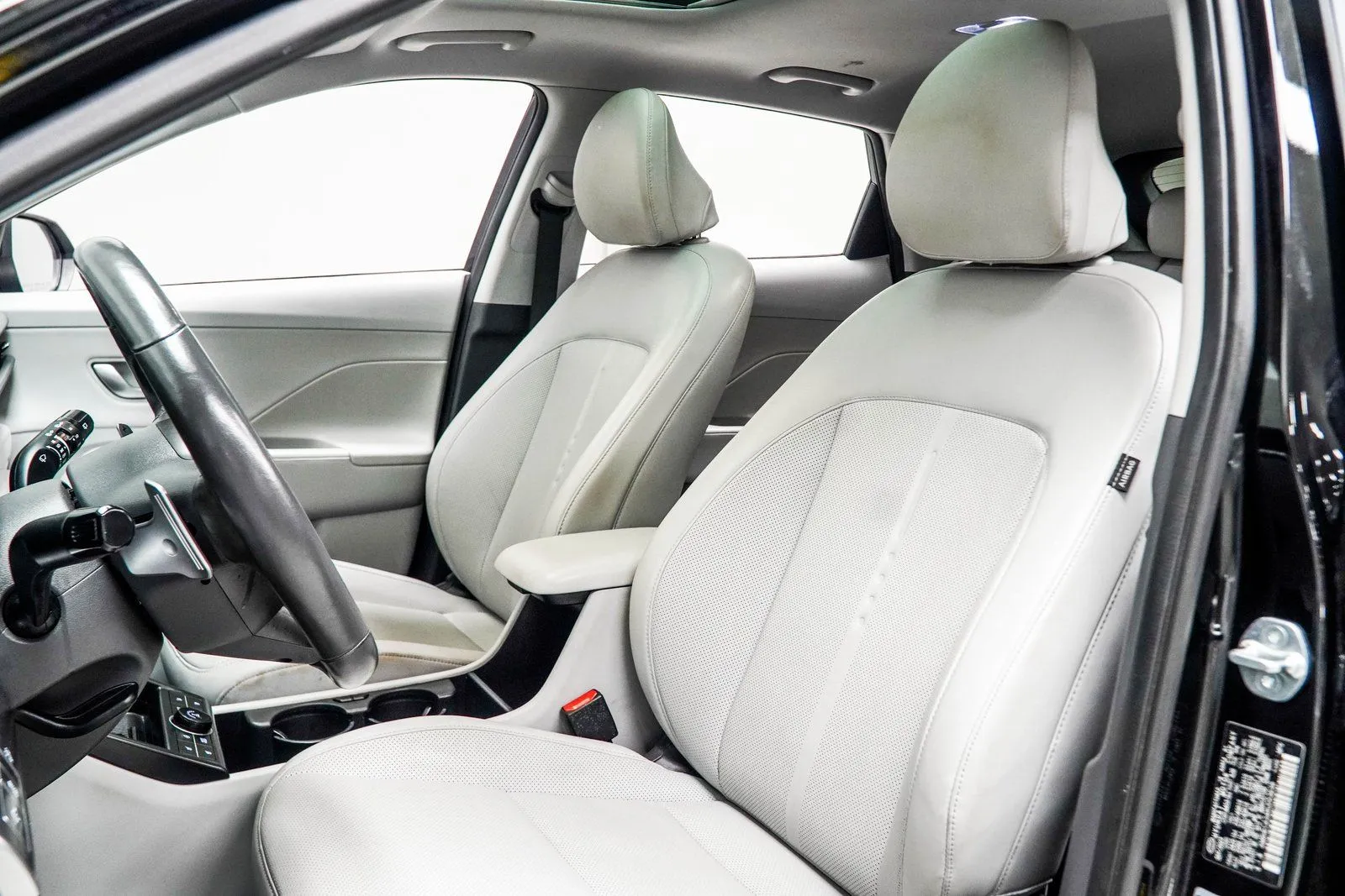2024 Hyundai Kona Limited, photo 30
