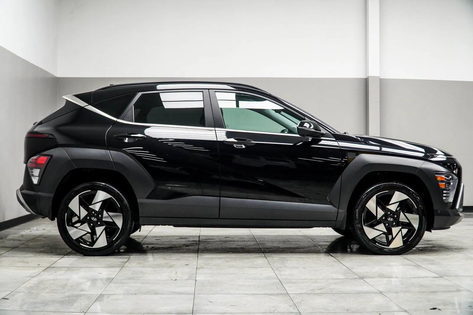 2024 Hyundai Kona Limited, photo 6