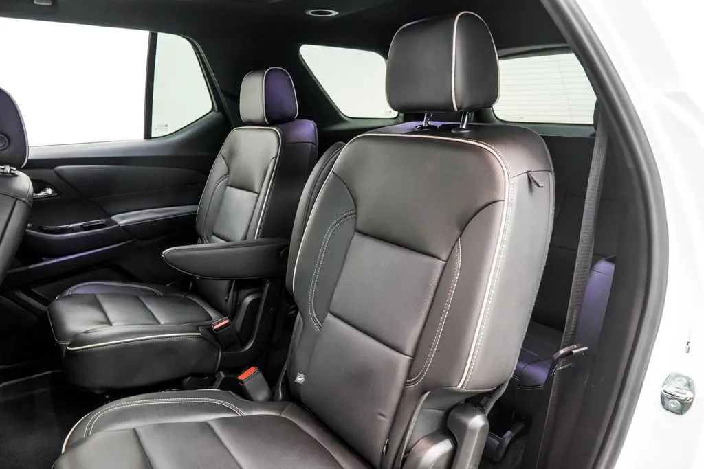 2023 Chevrolet Traverse Premier, photo 15