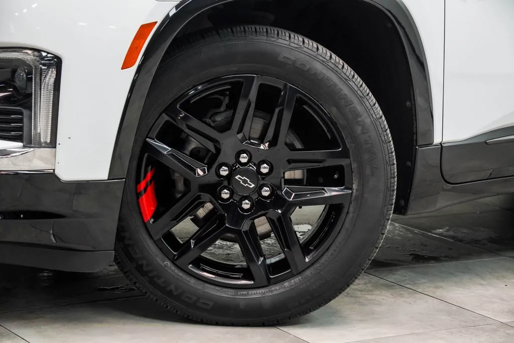 2023 Chevrolet Traverse Premier, photo 4