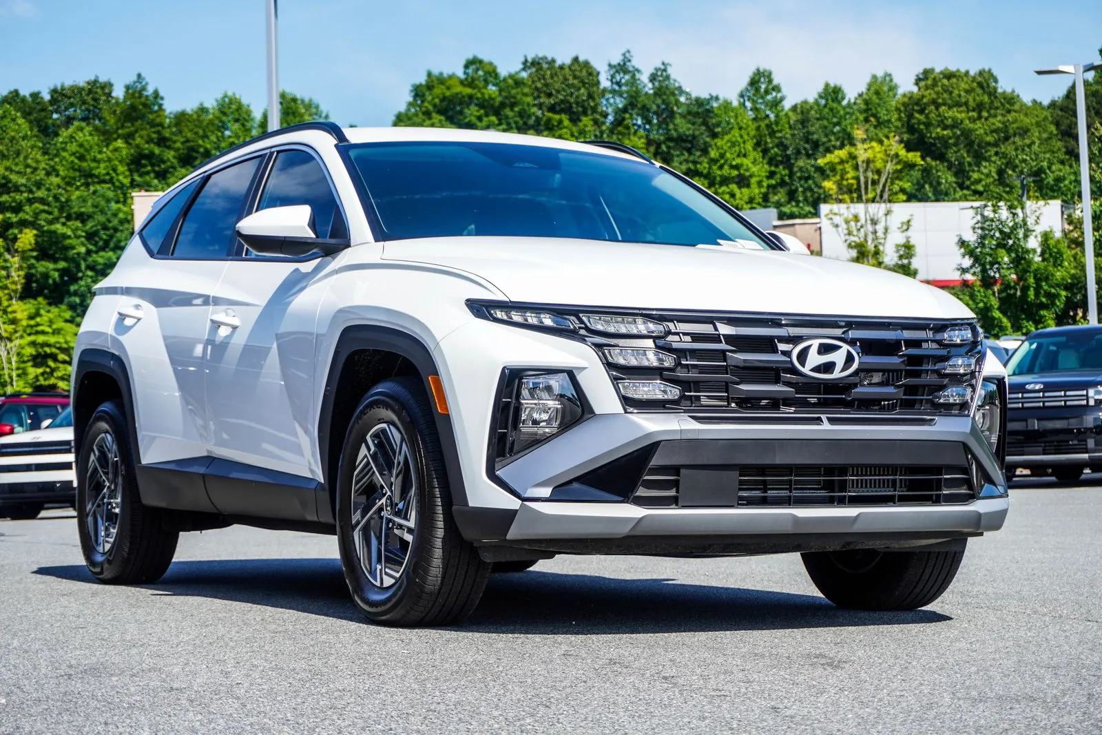 2025 Hyundai Tucson Hybrid Blue, photo 3