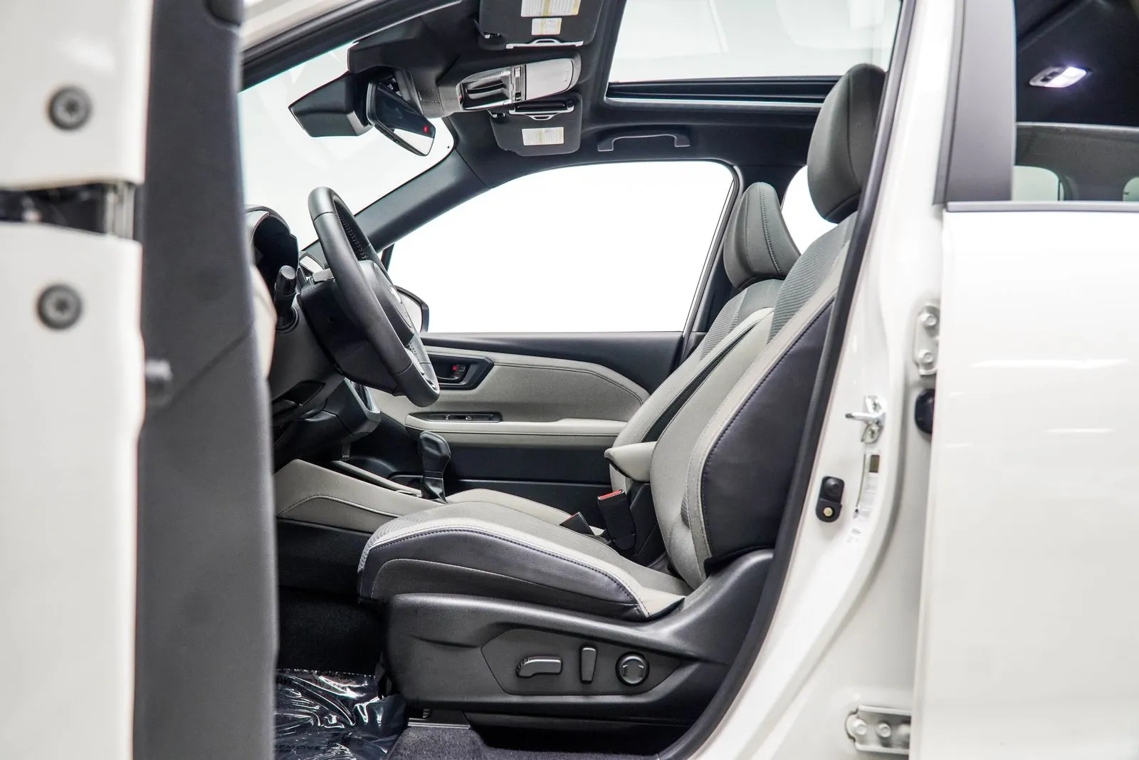 2025 Subaru Forester Premium, photo 32