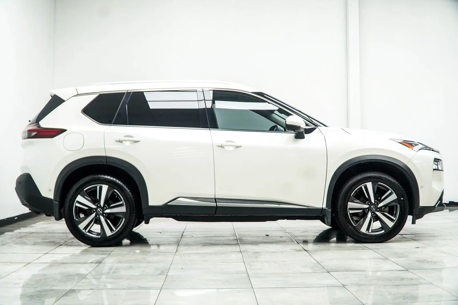 2023 Nissan Rogue SL, photo 6