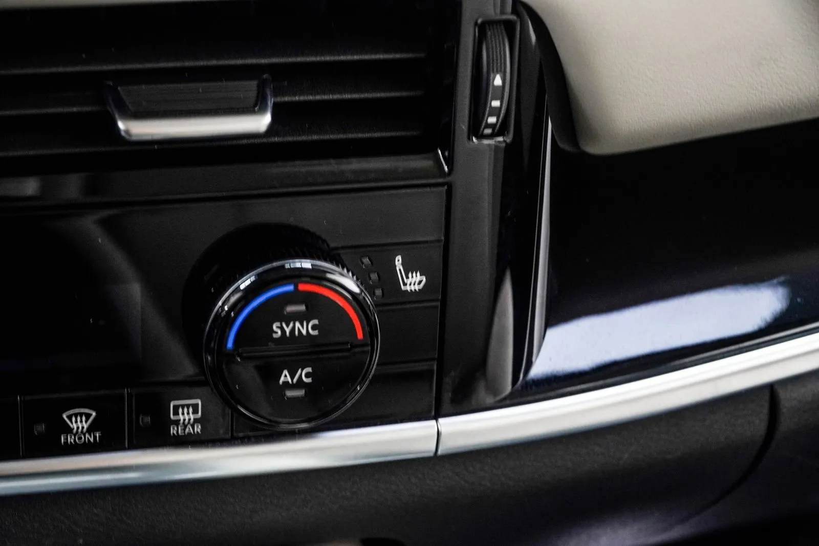 2023 Nissan Rogue SL, photo 21