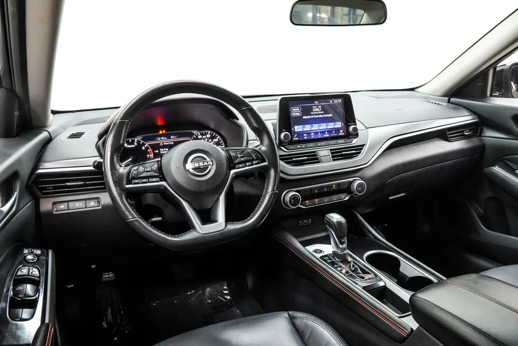 2024 Nissan Altima 2.5 SR, photo 3
