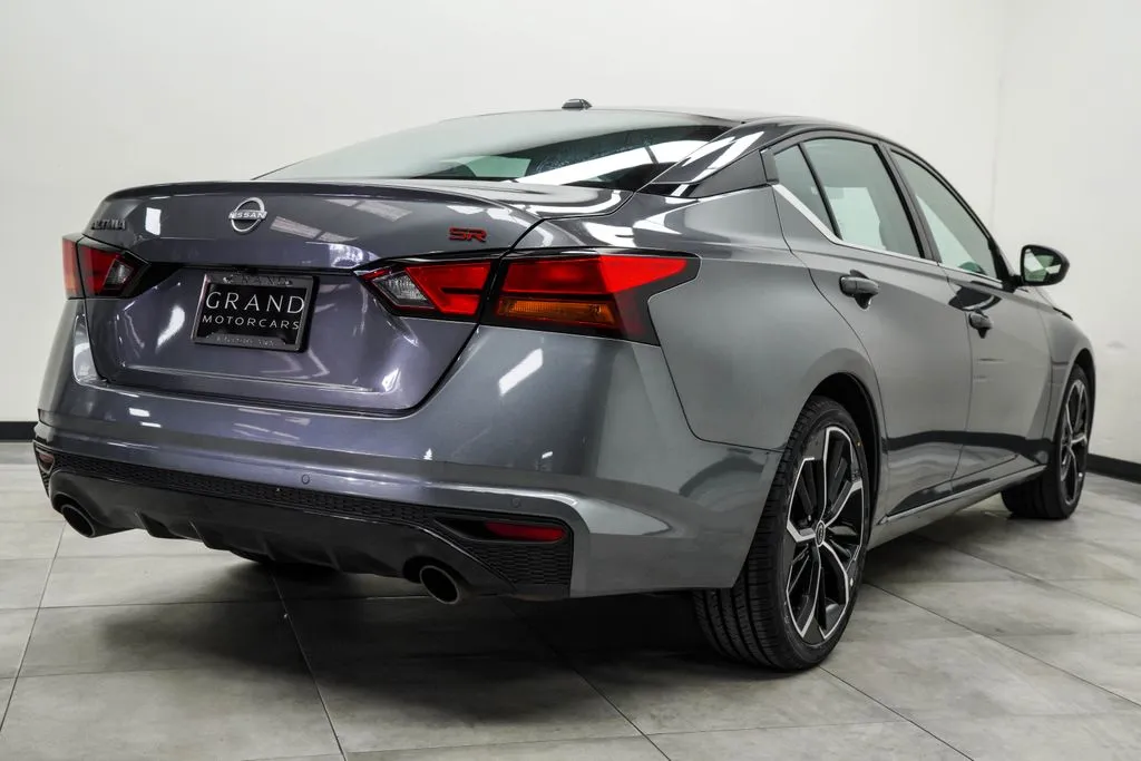 2024 Nissan Altima 2.5 SR, photo 12