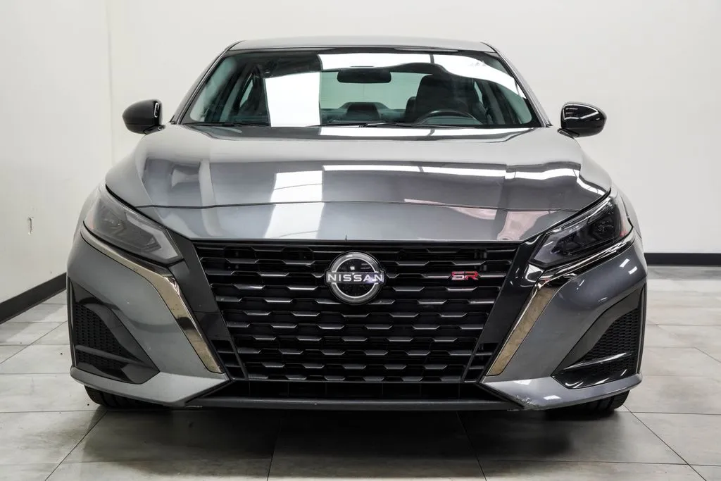 2024 Nissan Altima 2.5 SR, photo 5