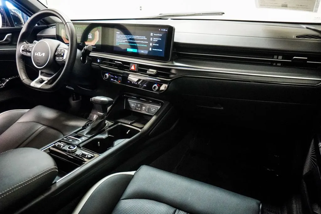 2025 Kia K5 GT-Line, photo 8