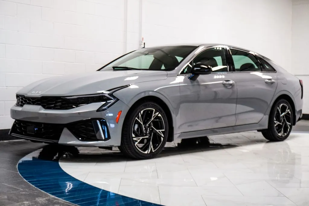 2025 Kia K5 GT-Line, photo 2