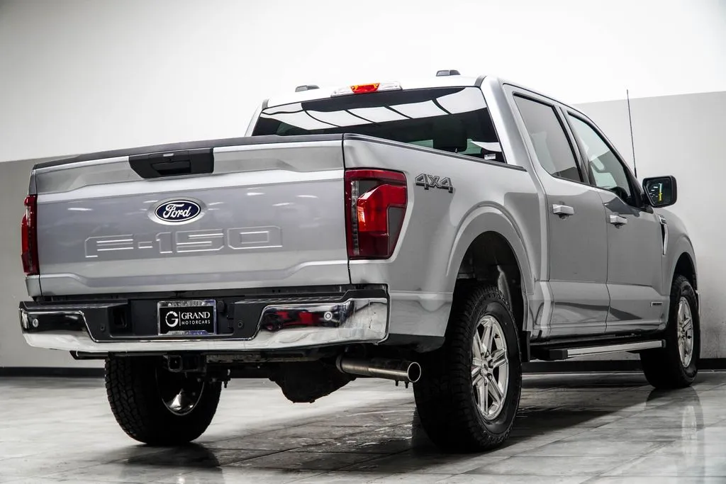 2025 Ford F-150 XLT, photo 8