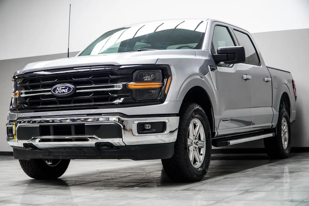 2025 Ford F-150 XLT, photo 5