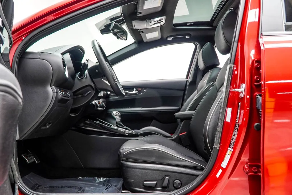 2024 Kia Forte GT-Line, photo 32