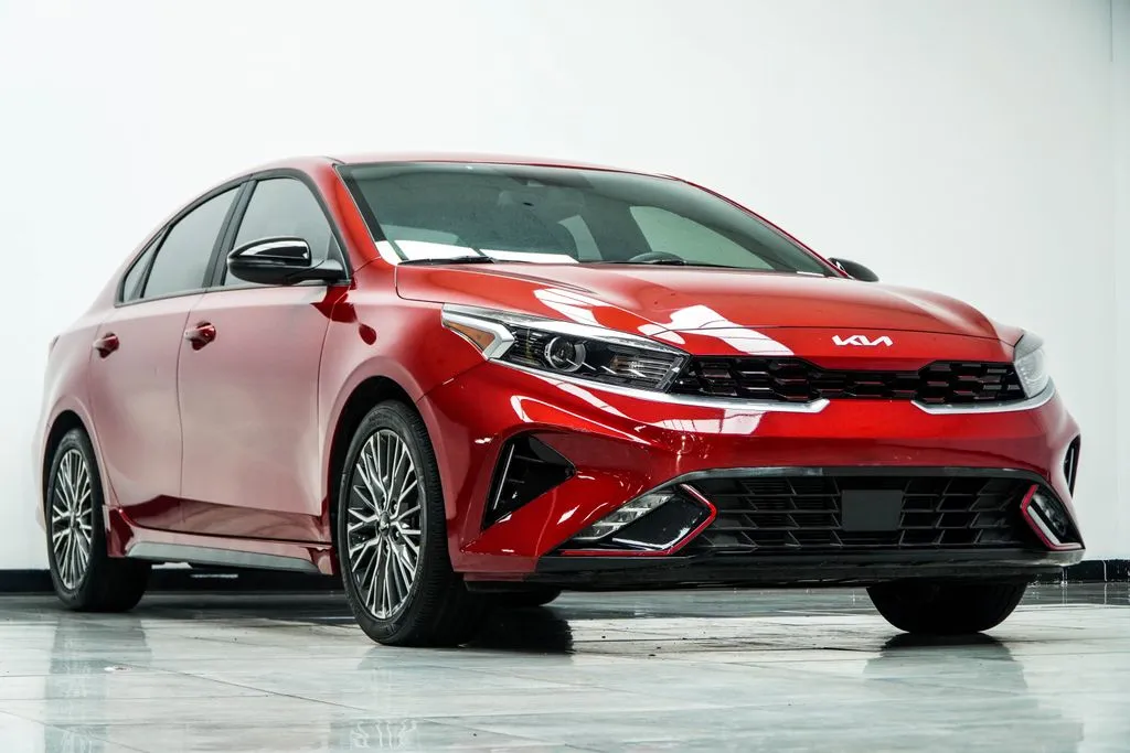 2024 Kia Forte GT-Line, photo 3