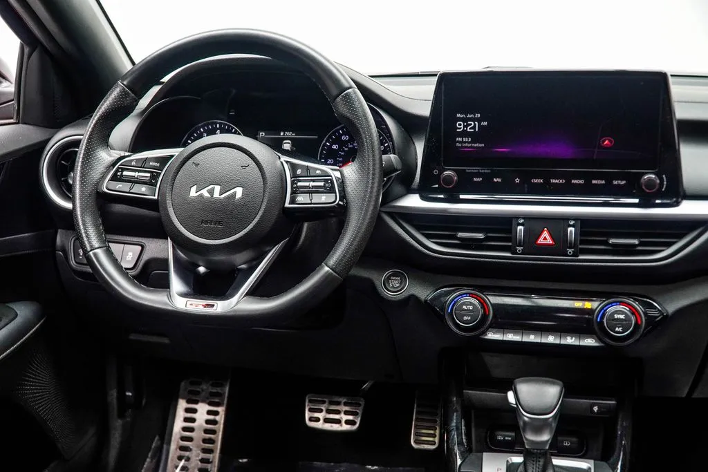 2024 Kia Forte GT-Line, photo 15