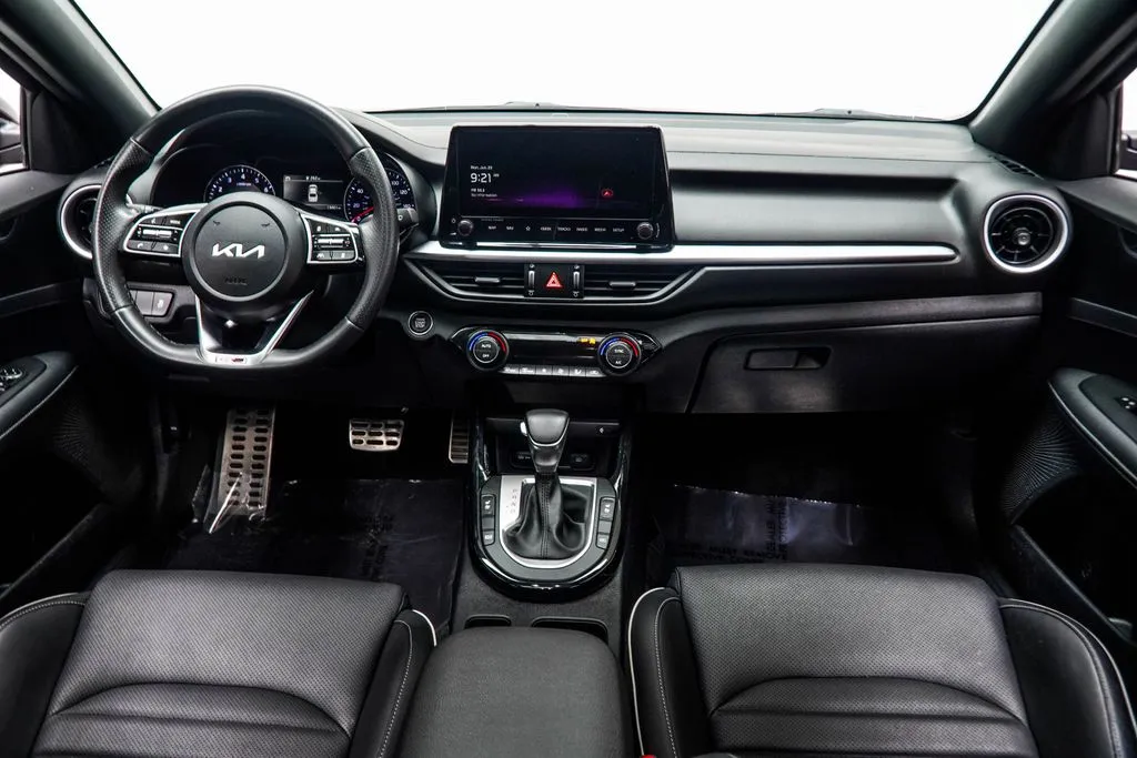 2024 Kia Forte GT-Line, photo 4