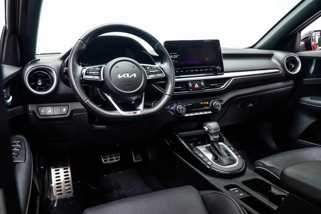 2024 Kia Forte GT-Line, photo 14
