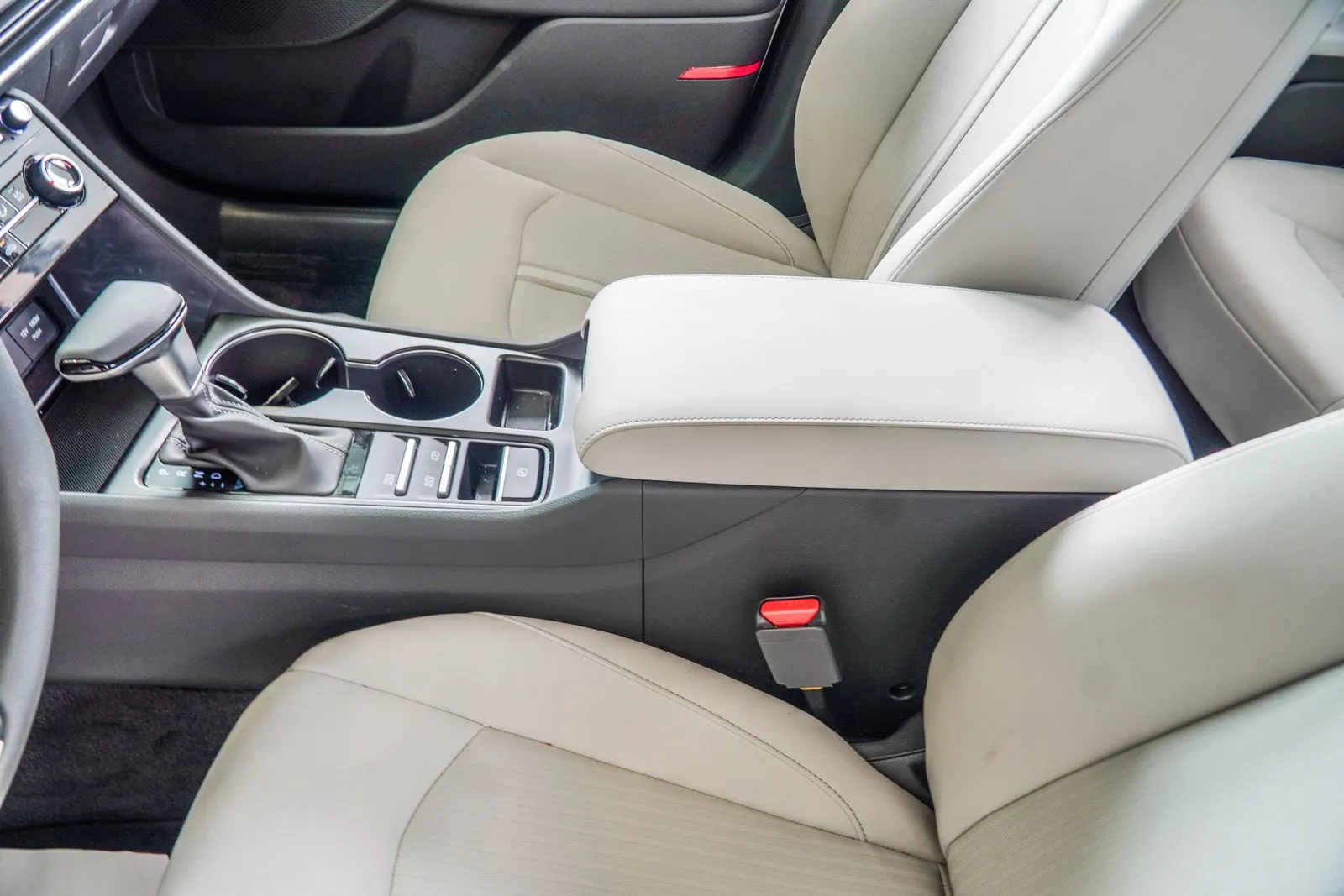 2025 Hyundai Sonata SE, photo 18