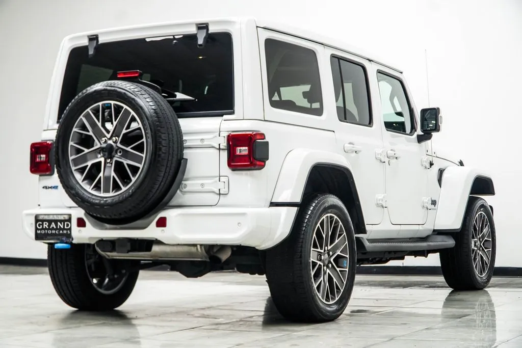 2023 Jeep Wrangler Sahara 4xe, photo 13