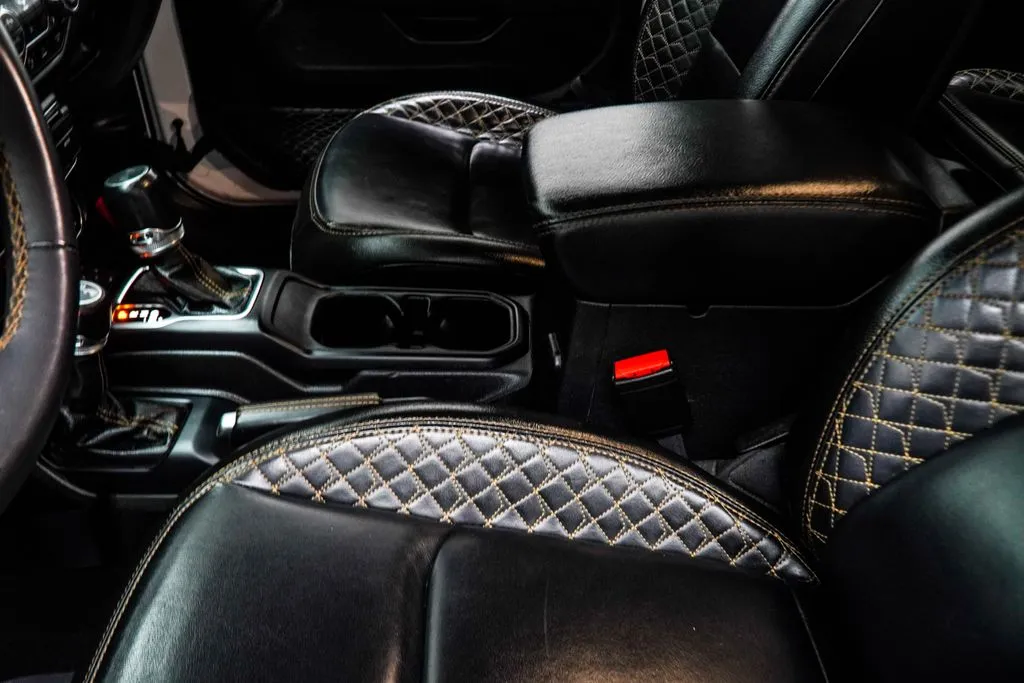 2023 Jeep Wrangler Sahara 4xe, photo 20