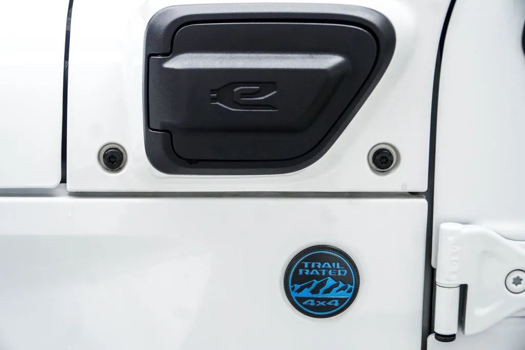 2023 Jeep Wrangler Sahara 4xe, photo 6