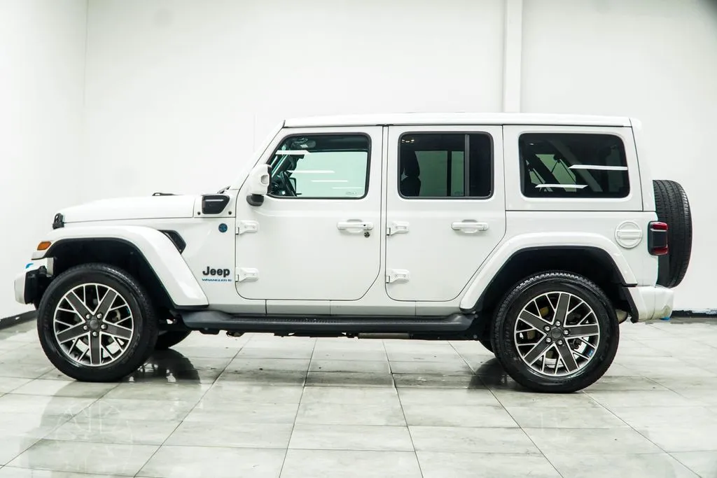 2023 Jeep Wrangler Sahara 4xe, photo 10