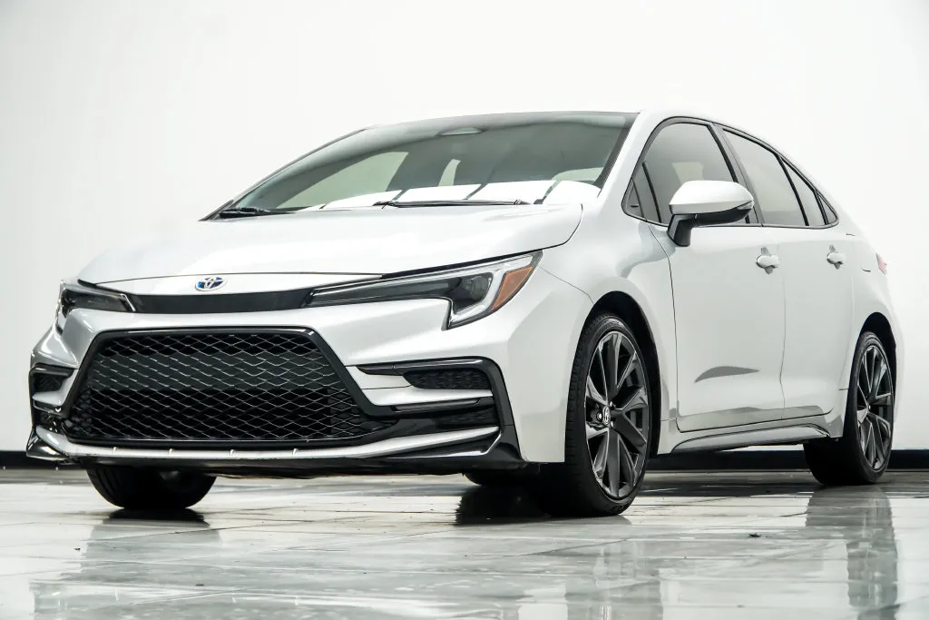 2024 Toyota Corolla Hybrid LE, photo 7