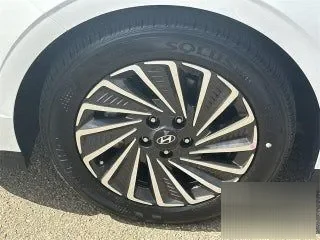 2025 Hyundai Sonata Hybrid SEL, photo 10