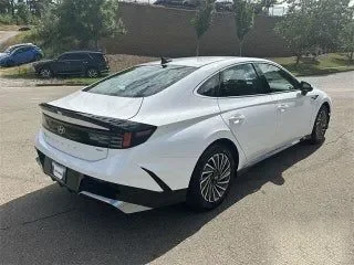 2025 Hyundai Sonata Hybrid SEL, photo 4