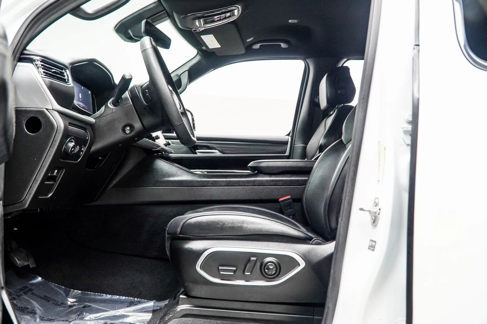 2024 Jeep Wagoneer L Series II, photo 32