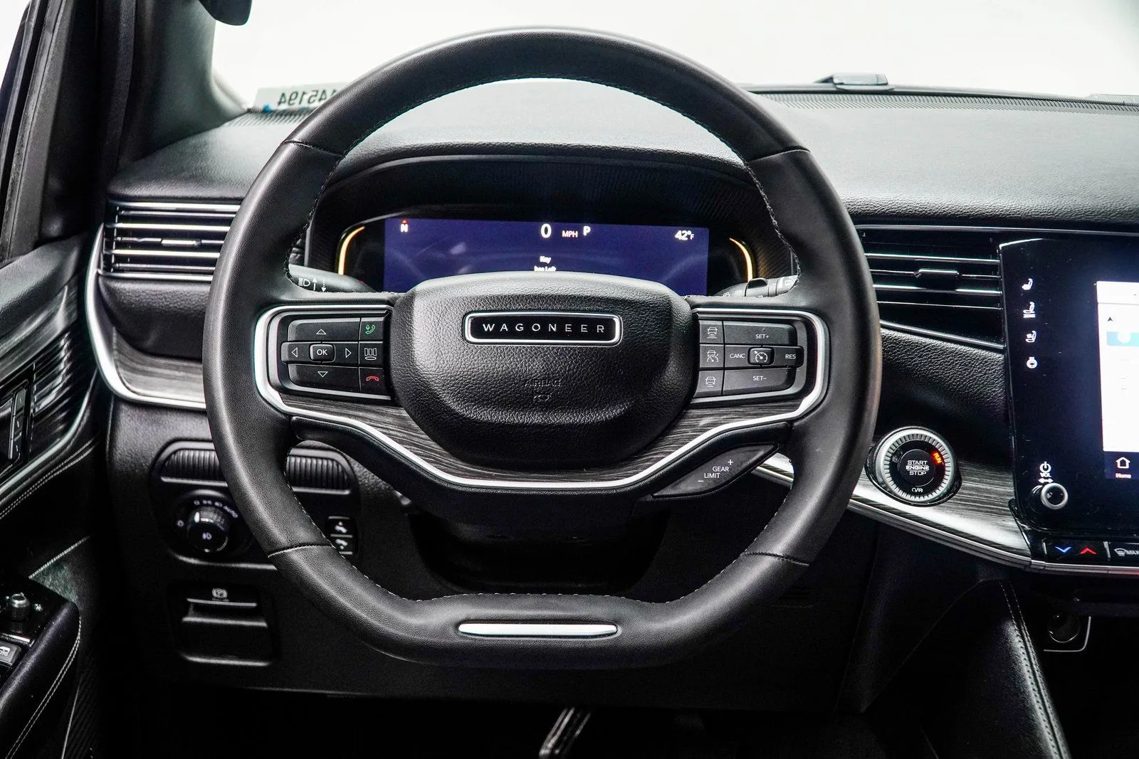 2024 Jeep Wagoneer L Series II, photo 14