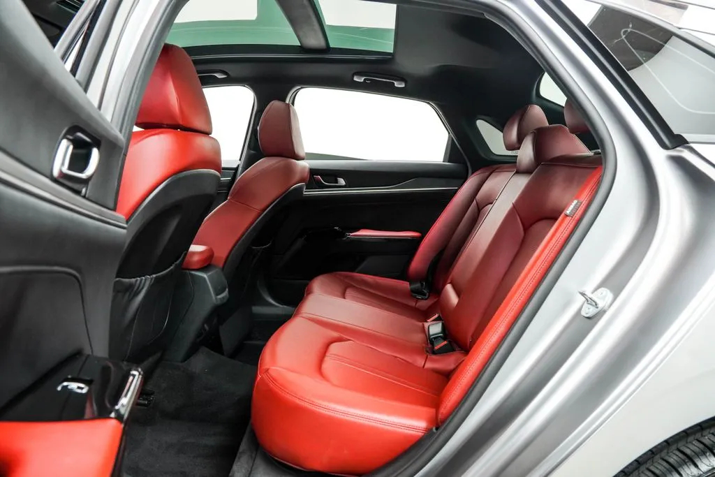 2025 Kia K5 GT-Line, photo 16
