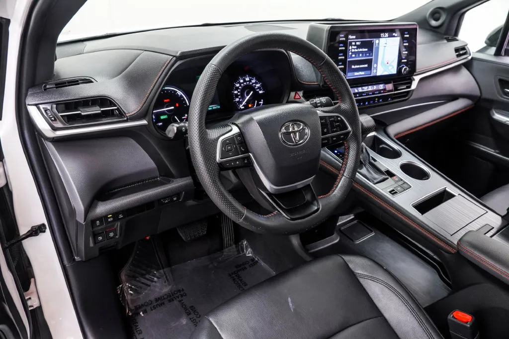 2024 Toyota Sienna XSE, photo 18