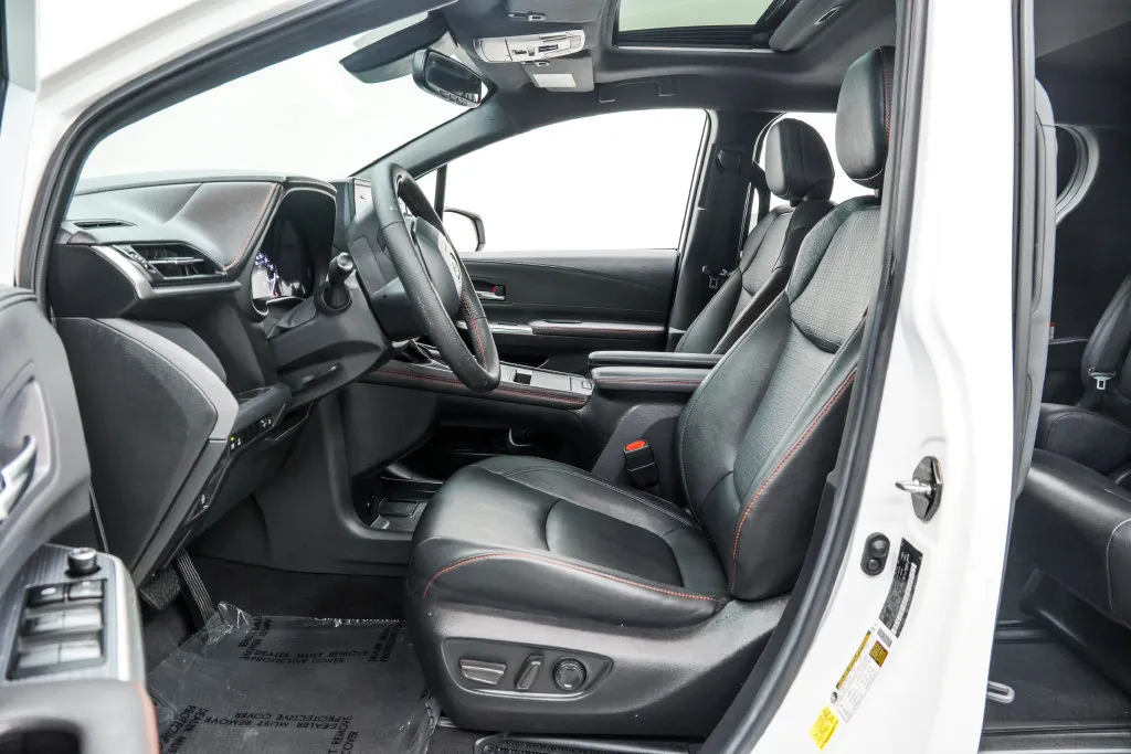 2024 Toyota Sienna XSE, photo 15