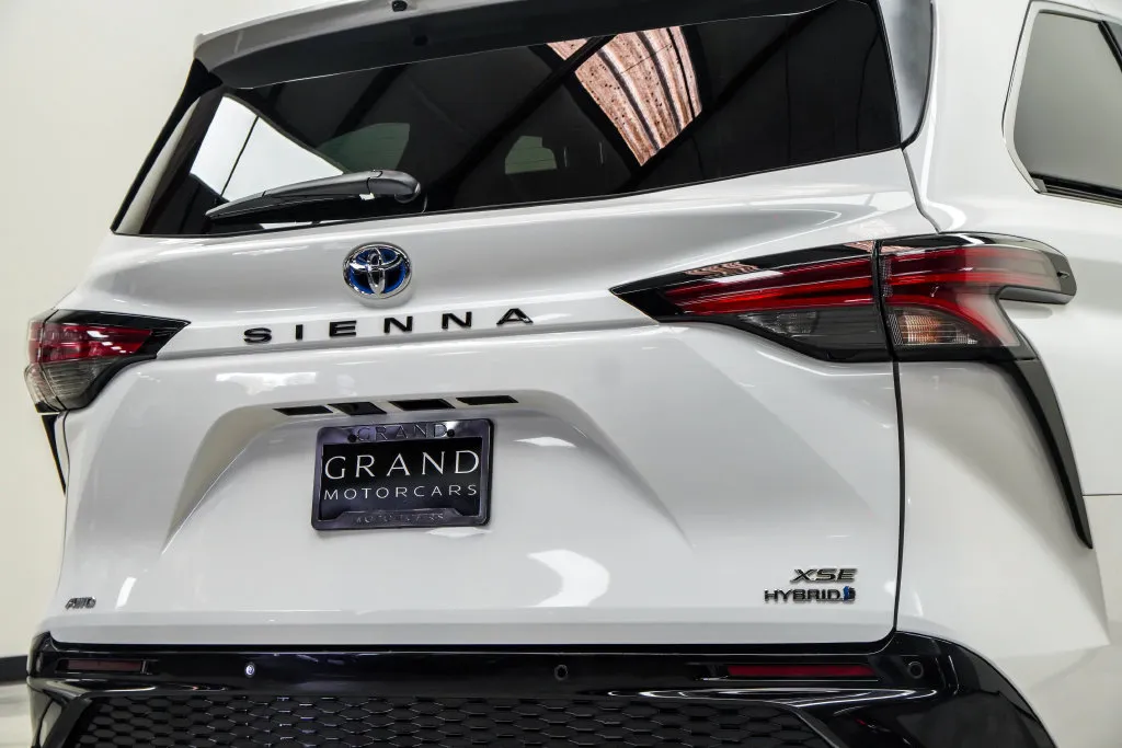 2024 Toyota Sienna XSE, photo 12