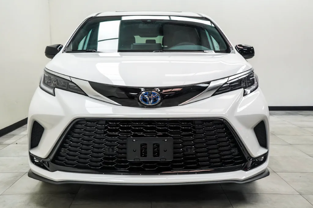 2024 Toyota Sienna XSE, photo 6