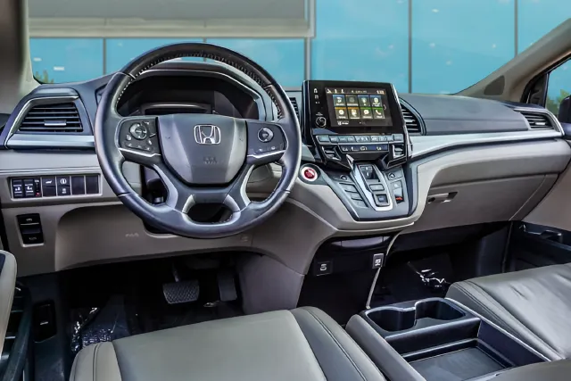 2021 Honda Odyssey EX-L, photo 11
