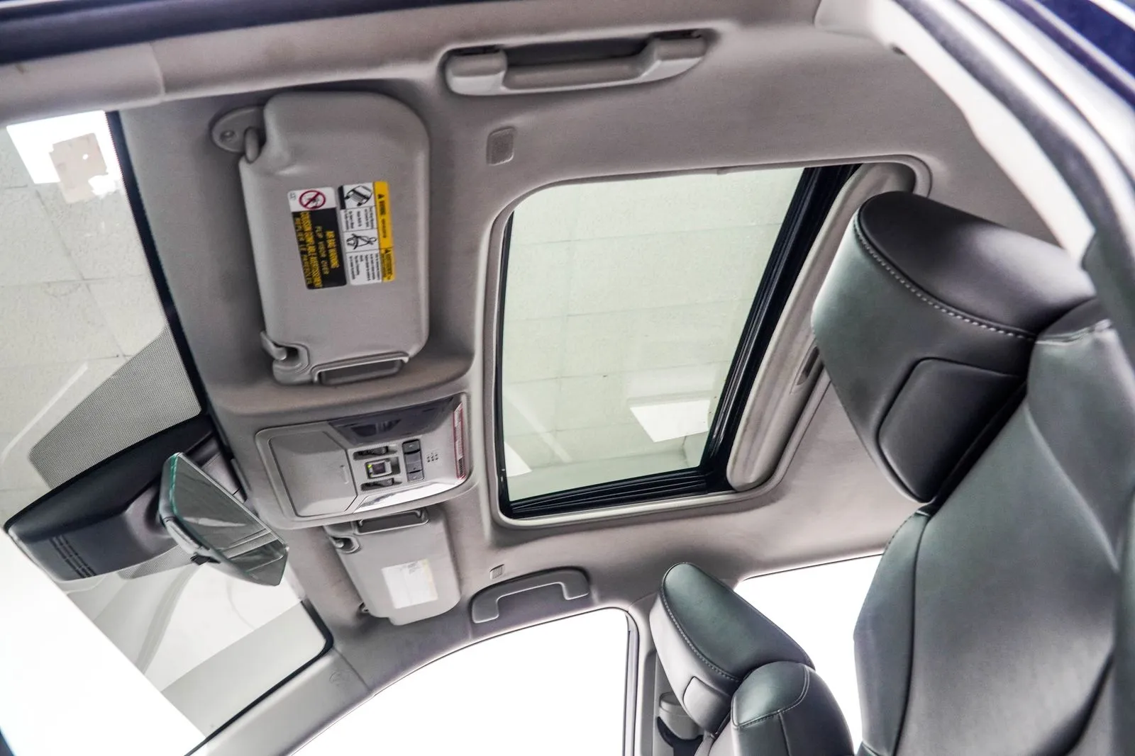2024 Toyota RAV4 XLE Premium, photo 32