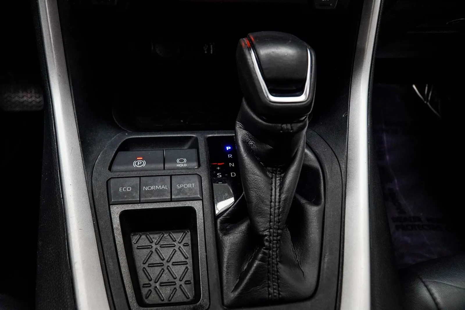 2024 Toyota RAV4 XLE Premium, photo 19
